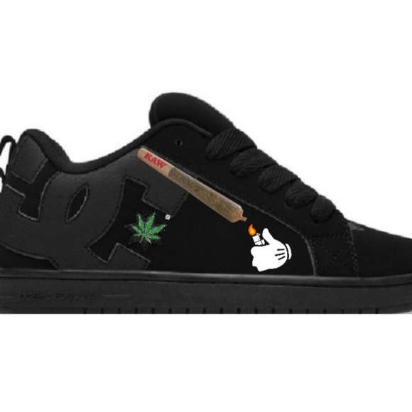 Custom shoes - Picture 3 of 3